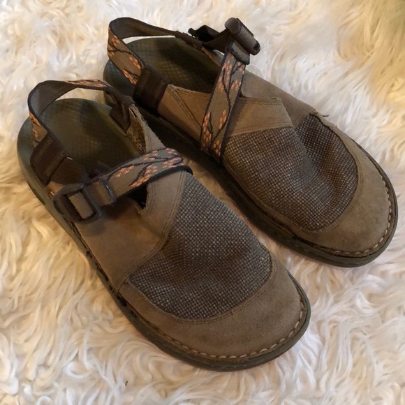 chaco loafers